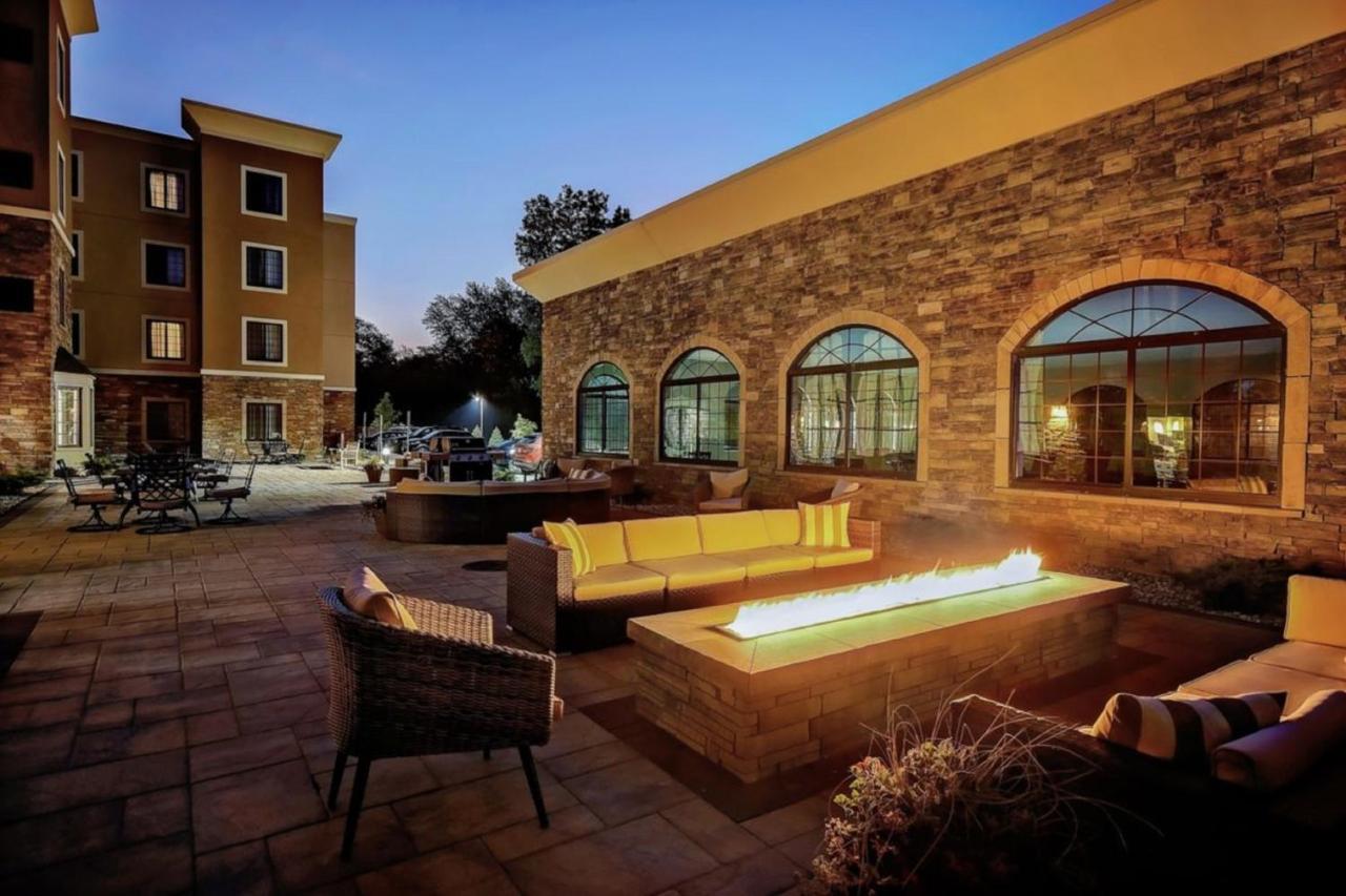 Staybridge Suites - Southgate - Detroit Area By Ihg ภายนอก รูปภาพ