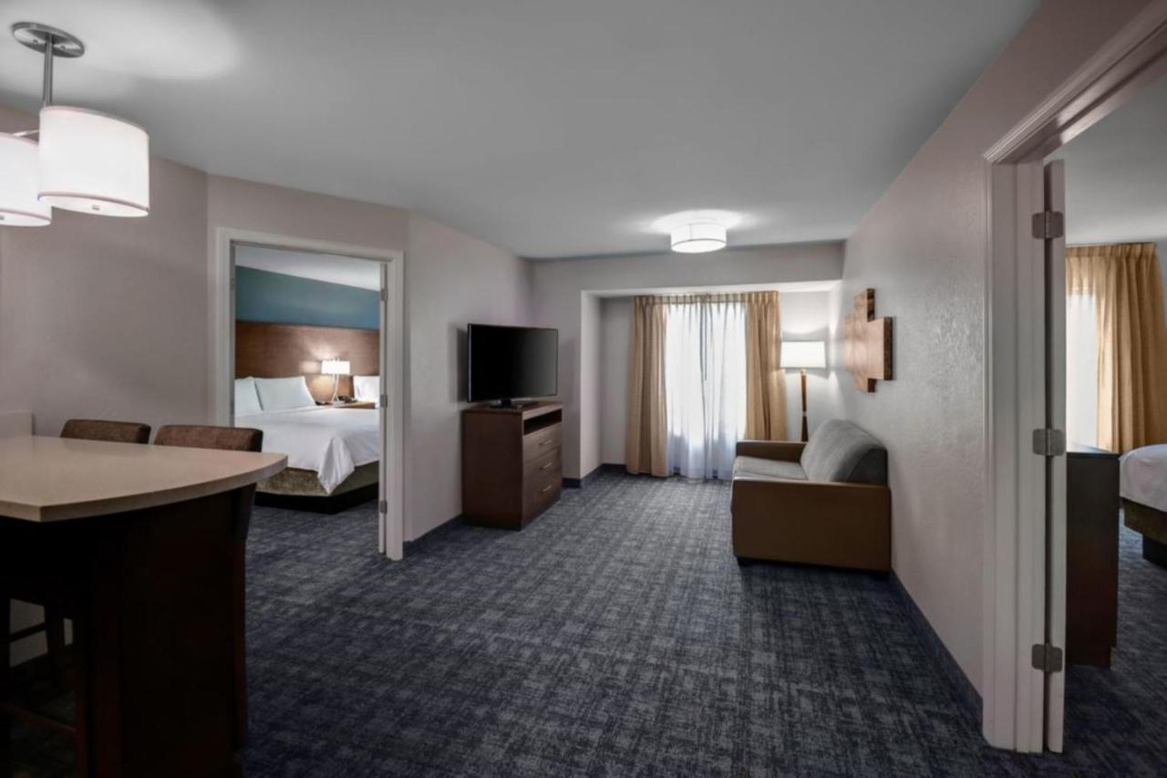 Staybridge Suites - Southgate - Detroit Area By Ihg ภายนอก รูปภาพ