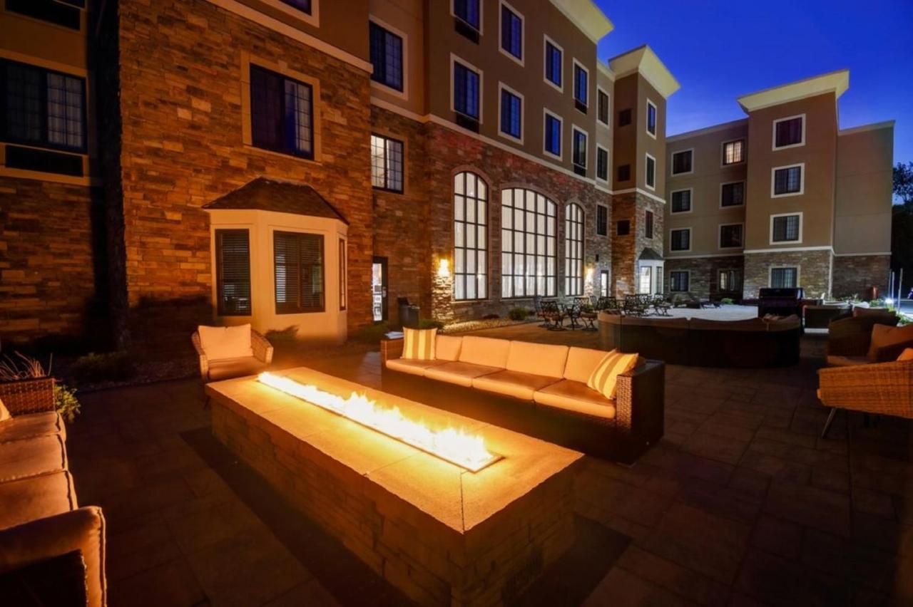 Staybridge Suites - Southgate - Detroit Area By Ihg ภายนอก รูปภาพ